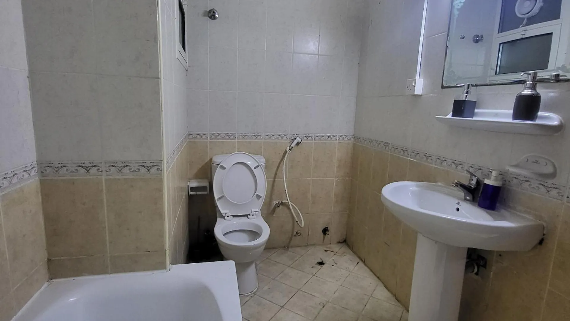 Corniche Villa Full Studio Apartment أبو ظبي 5*,
